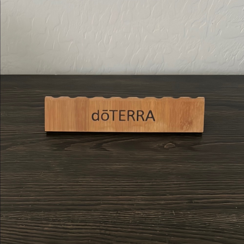9 Oil doTERRA Natural Wood Oil Holder